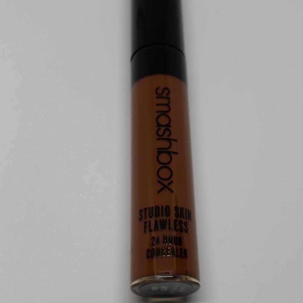 Smashbox flawless 24 hours concealer - deep warm